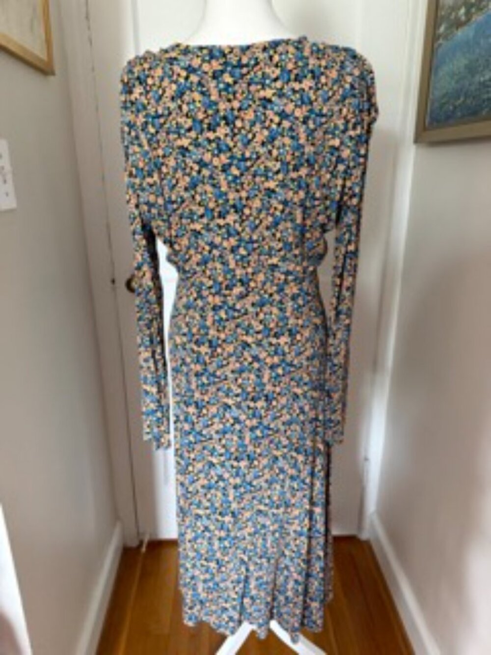 Floral Ruched Dress - Picture 3 of 3